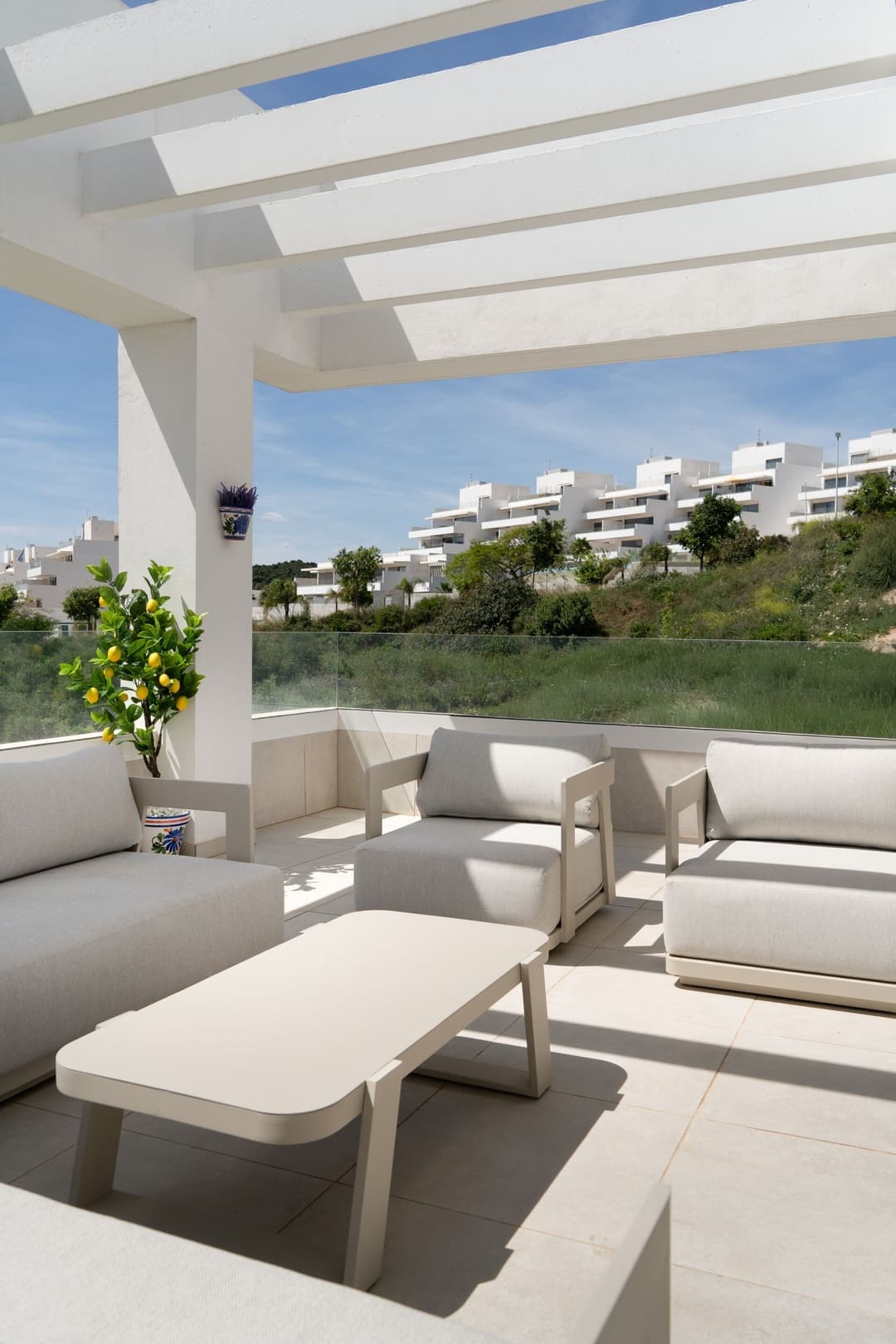 Property gallery — 4