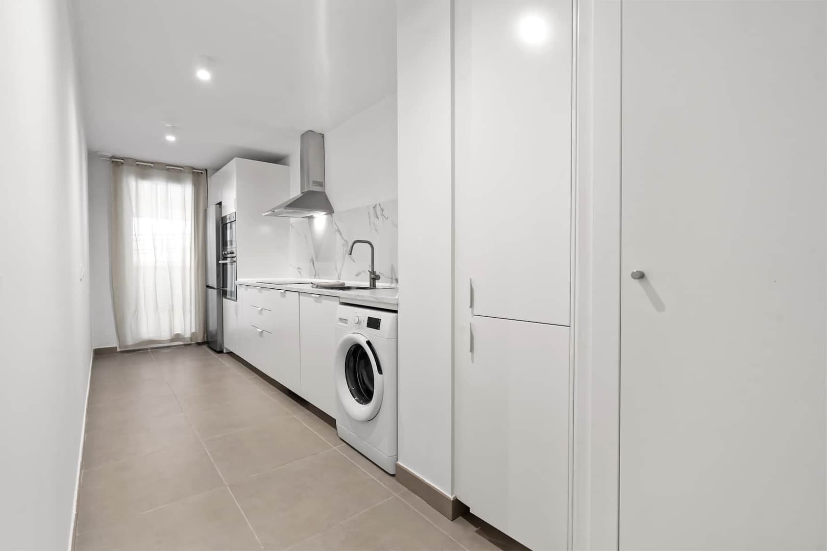 Property gallery — 4