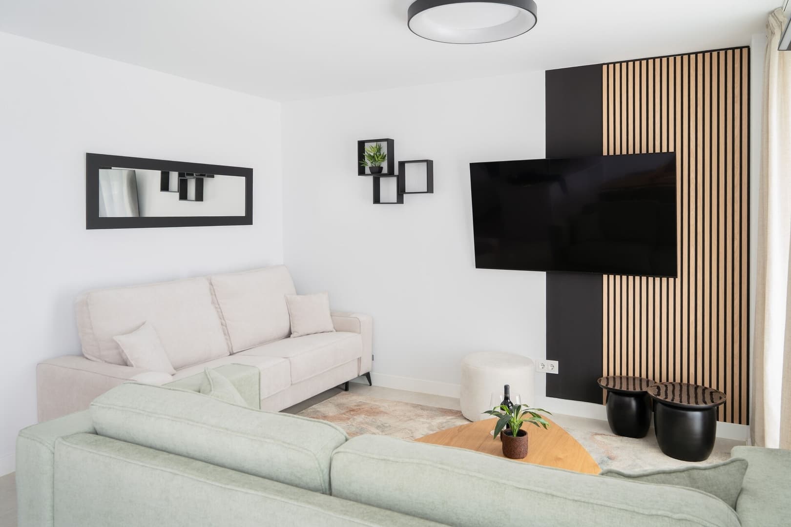 Property gallery — 2