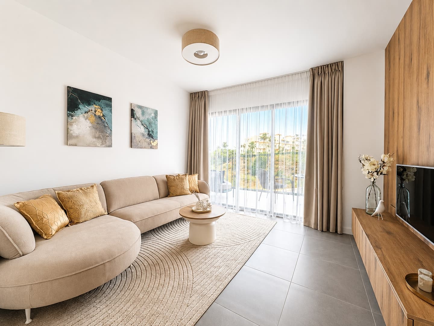 Property gallery — 2