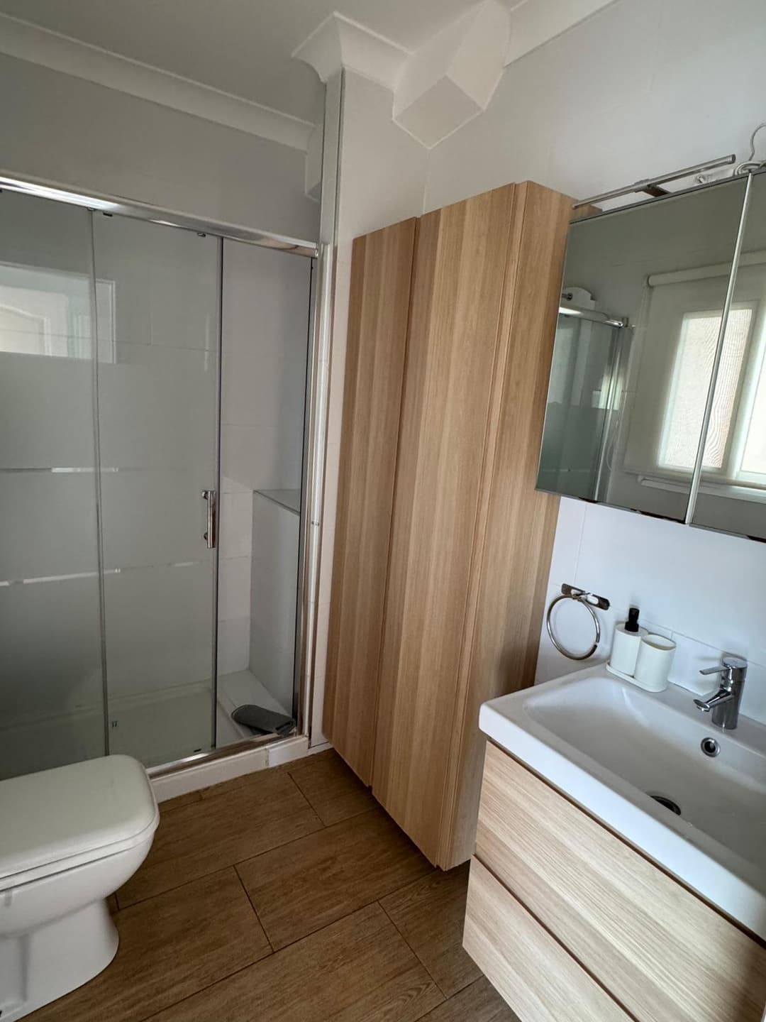 Property gallery — 3